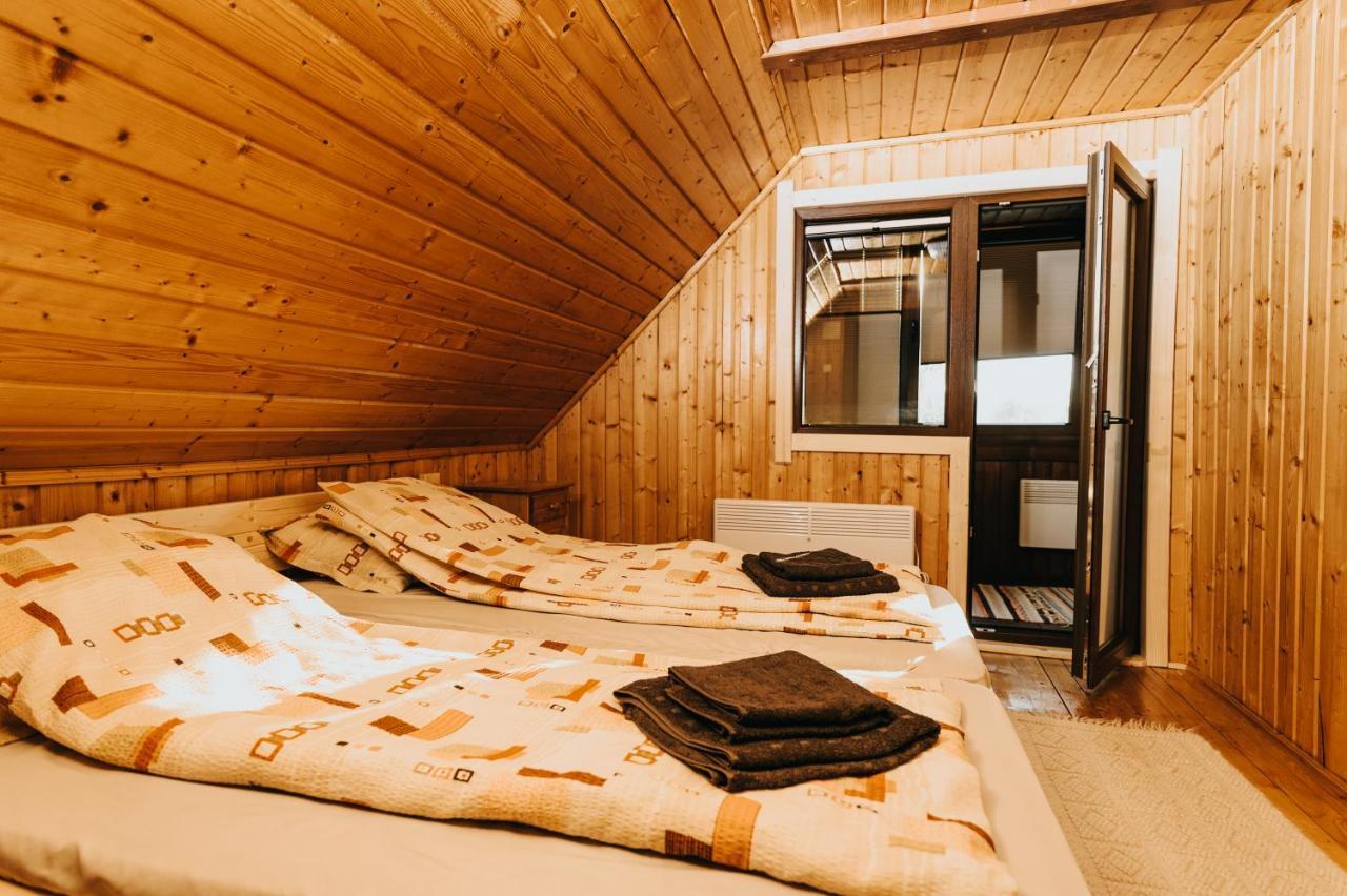 Sugopatak Kulcsoshaz Villa Izvoare  Ngoại thất bức ảnh